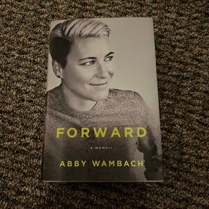 abby wambach foward signed copy